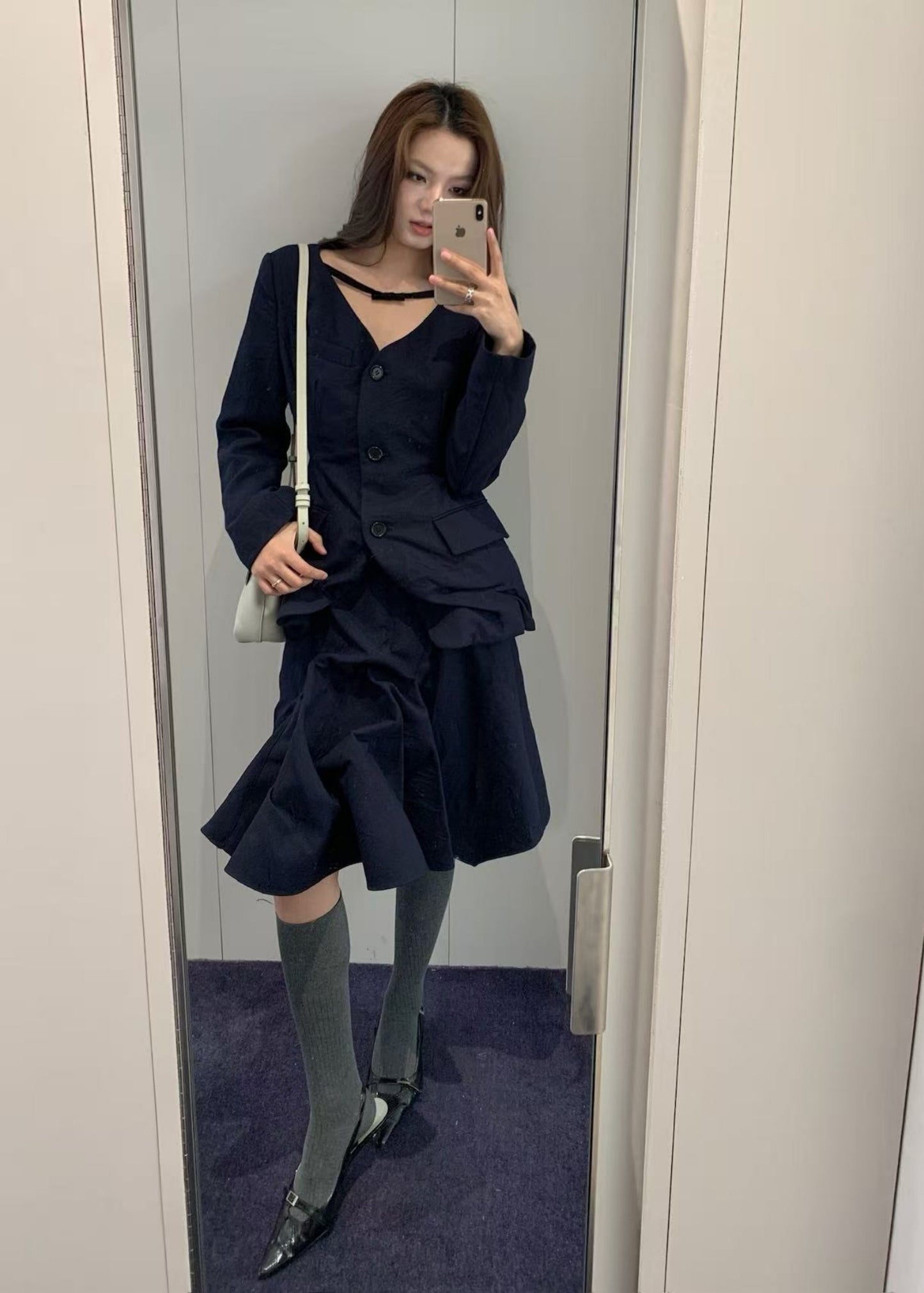 V-neck Strap Point Jacket