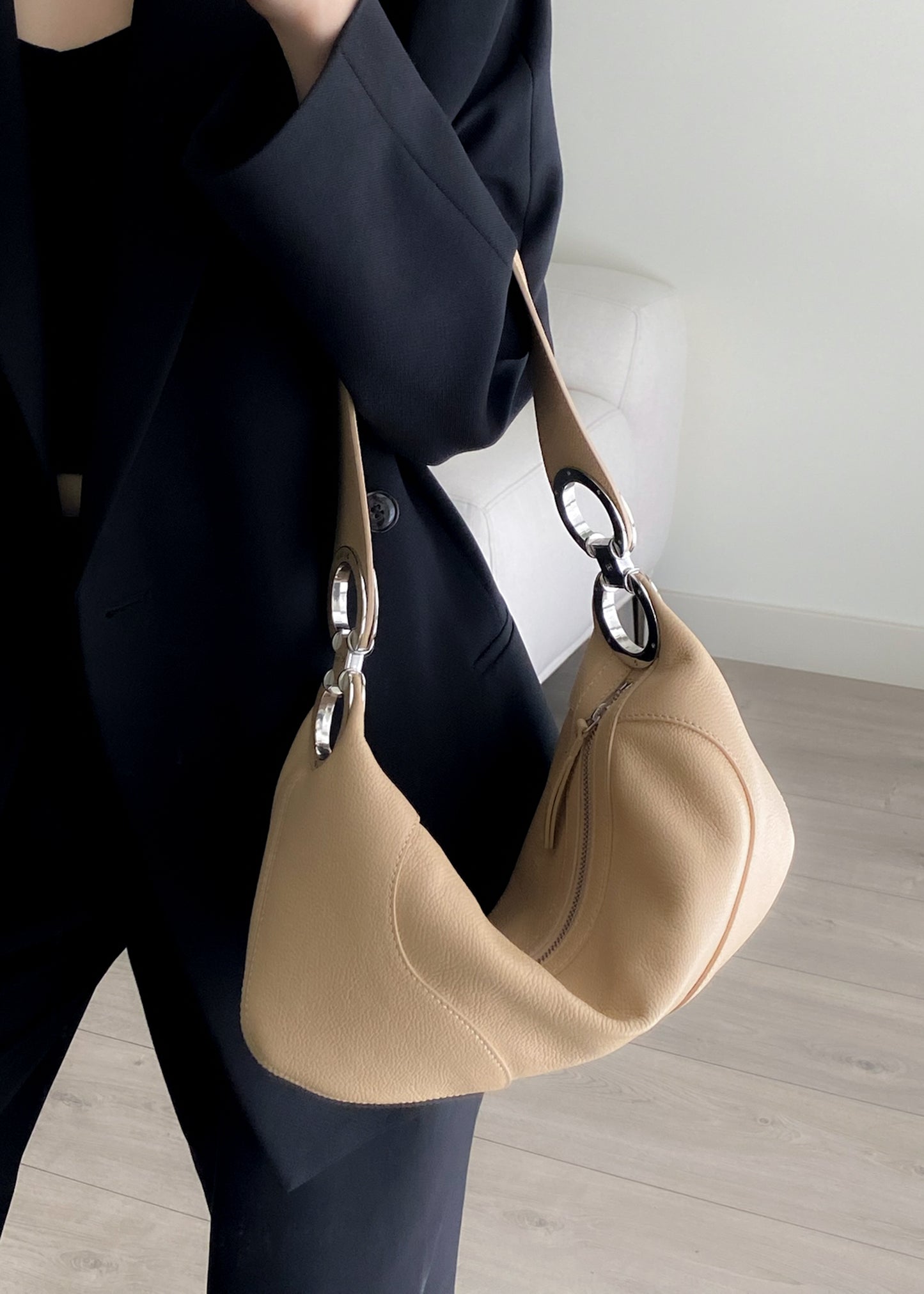 Amira Grain Calf Leather