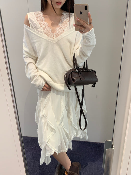 Lace Layered V-neck Knit