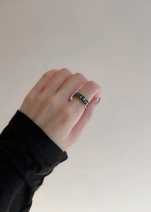 Conduit Street Ring