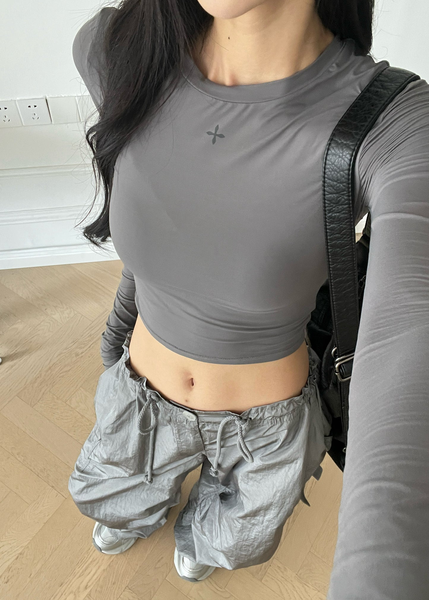 Compass Hug Skin-tight Fitting Top