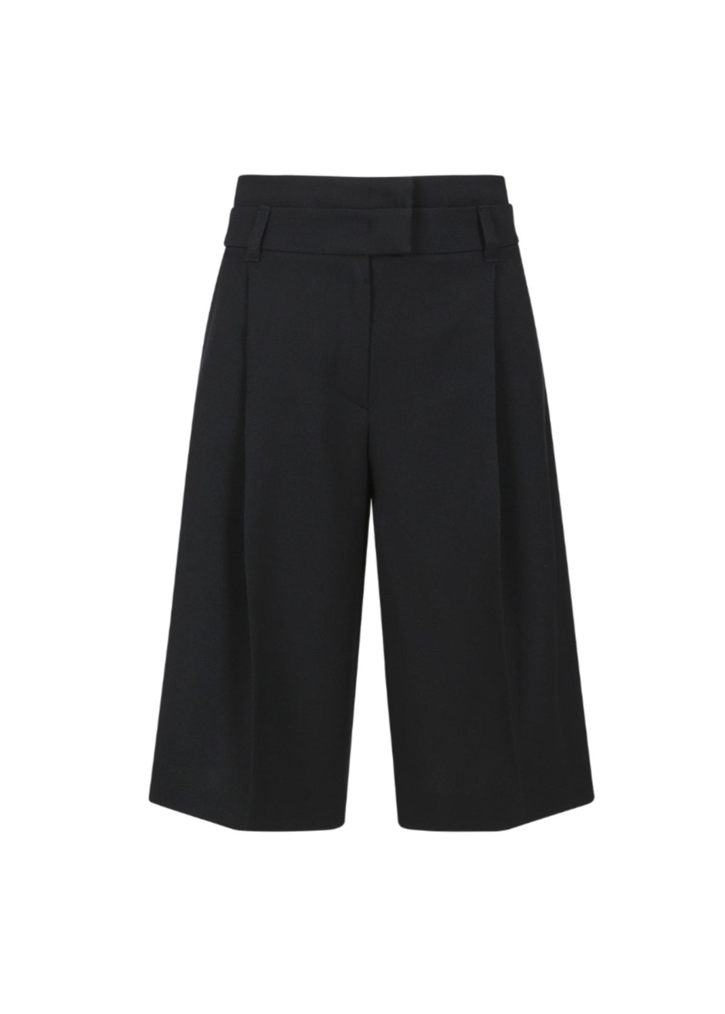Double Layered One Tuck Shorts