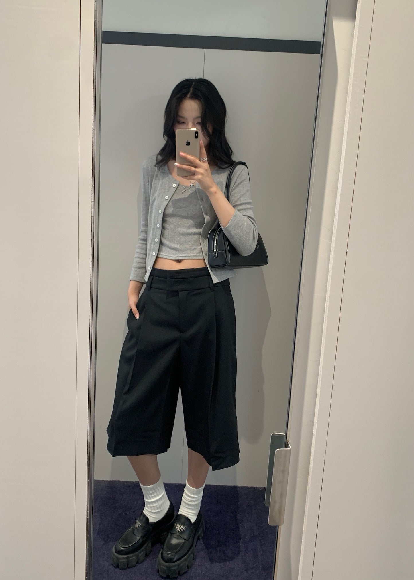 Double Layered One Tuck Shorts