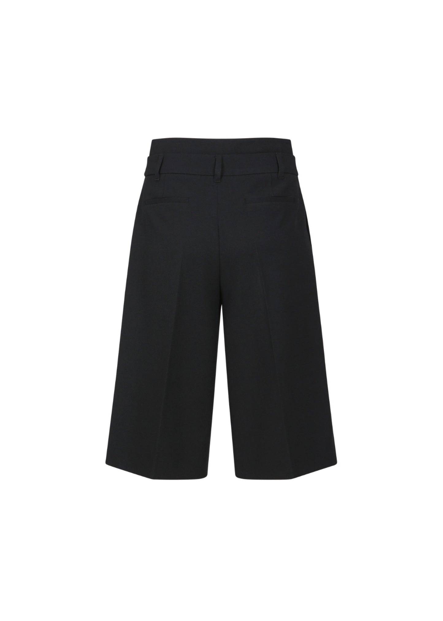 Double Layered One Tuck Shorts