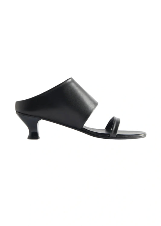 Roberta Sandal