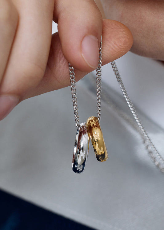 X Pattern Ring Pendant