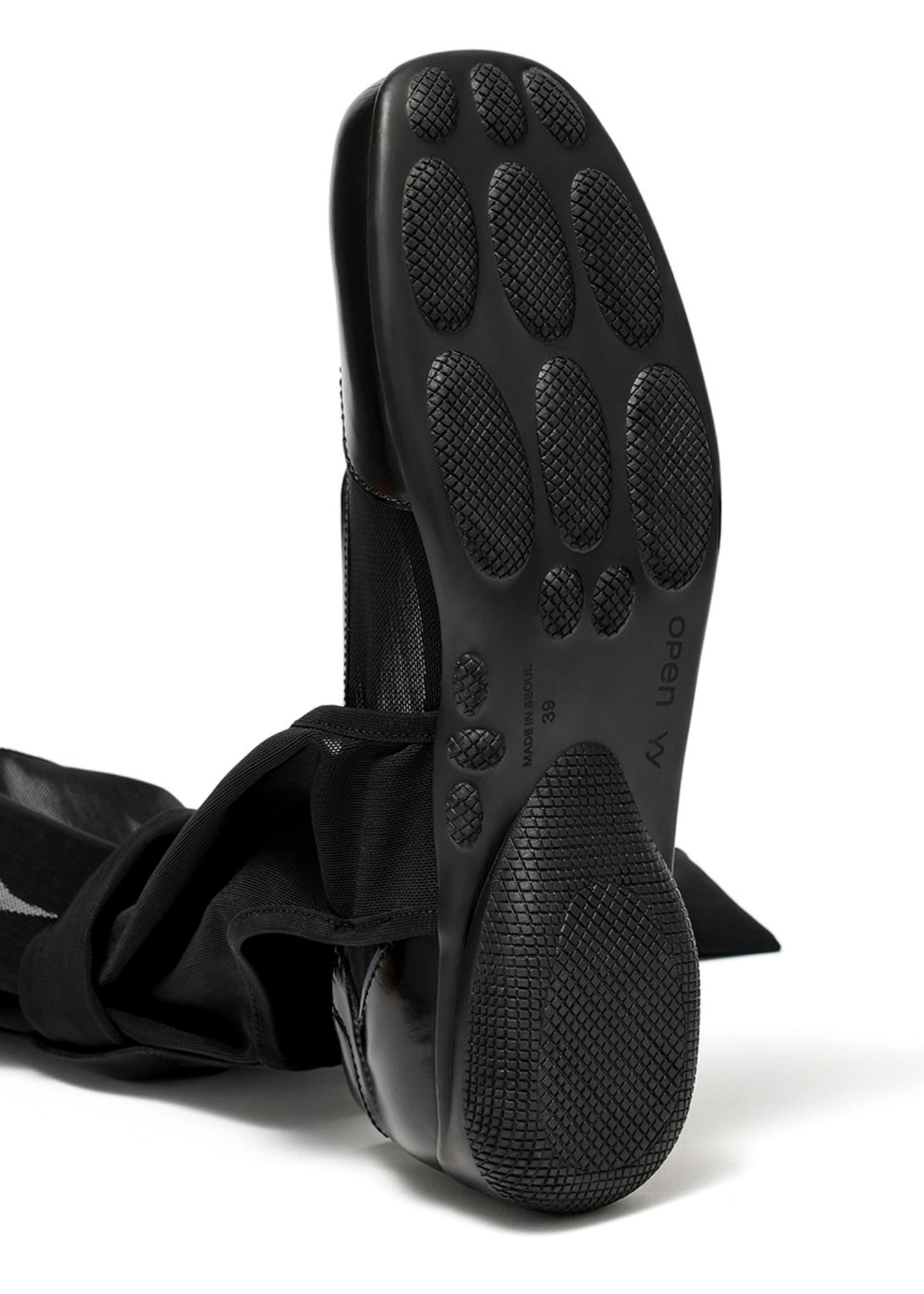 Mesh Ribbon Cut-out Boots