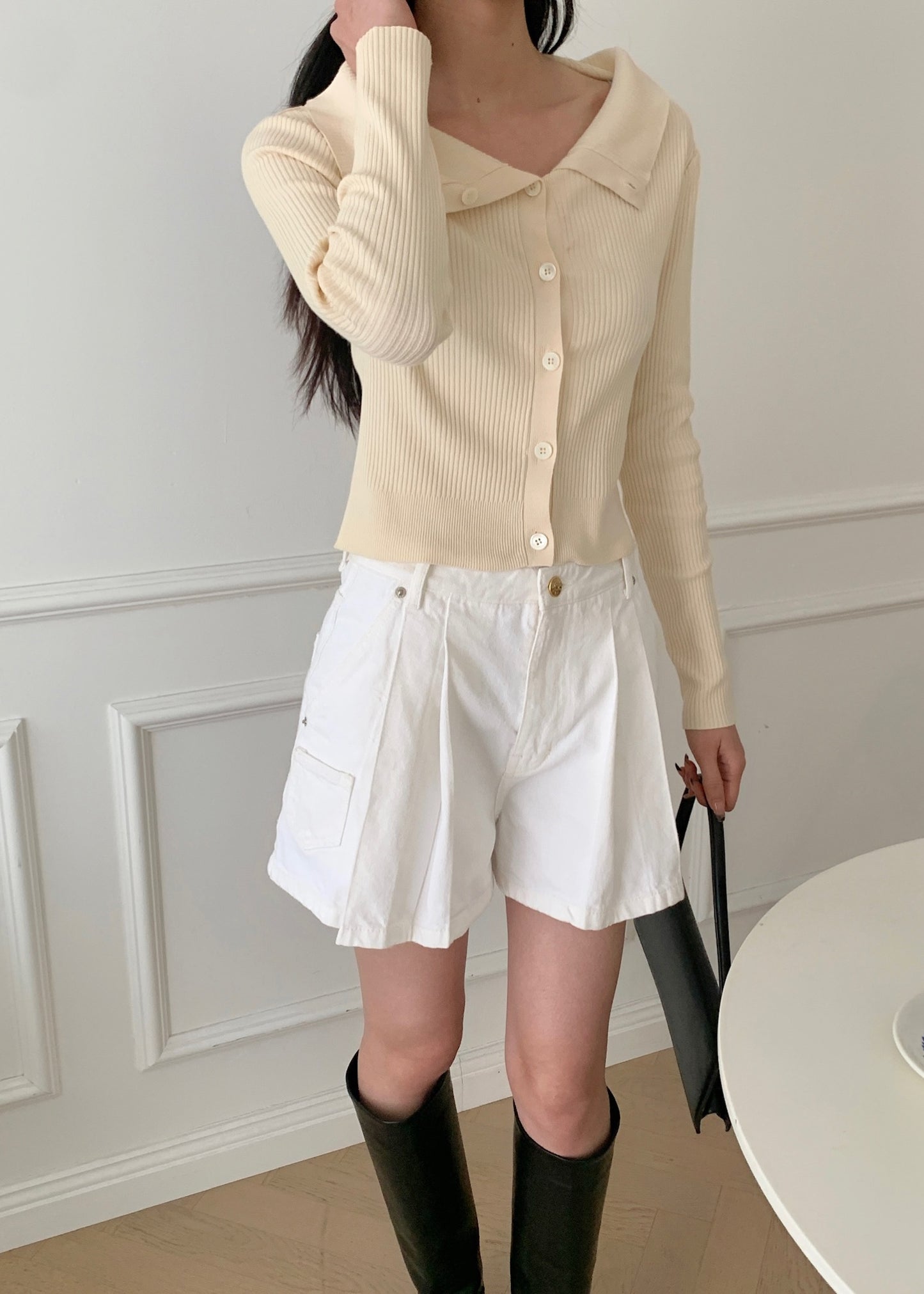 YECA Pleated Denim Shorts