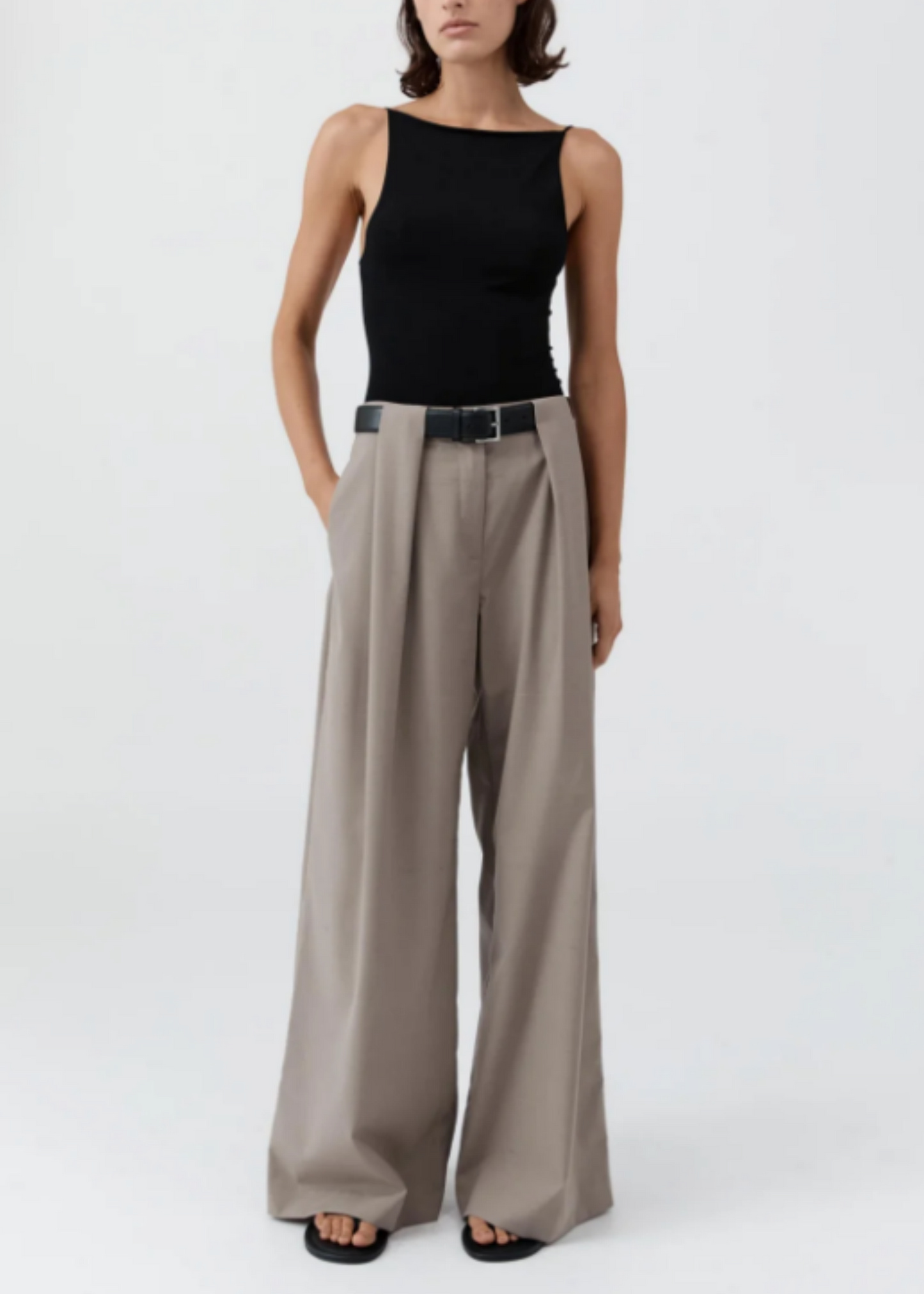 Pleat Loop Pants