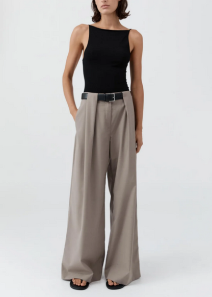 Pleat Loop Pants