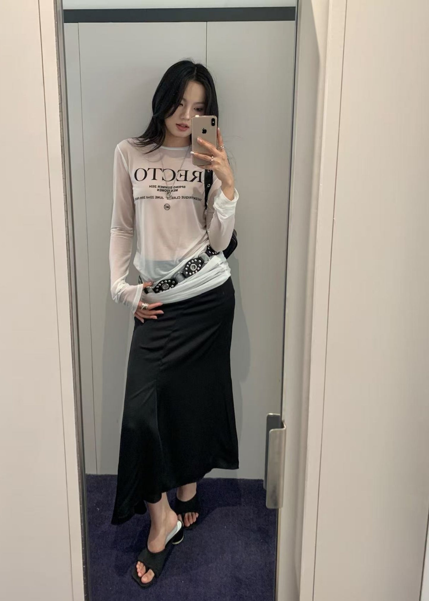 Asymmetric Side-slit Flared Skirt