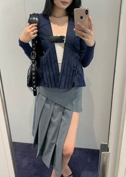 One-big Buckled Pleats Top