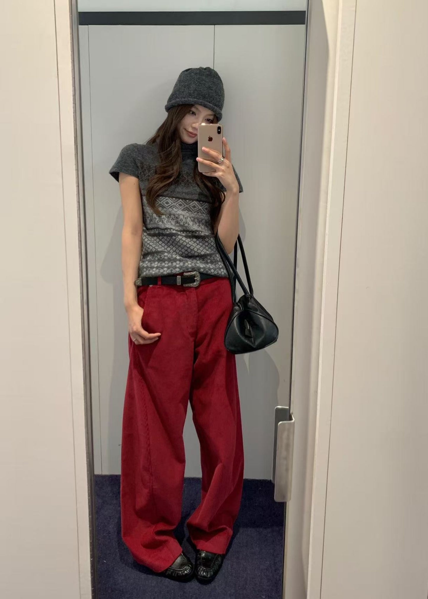 Curved Seam Corduroy Pants