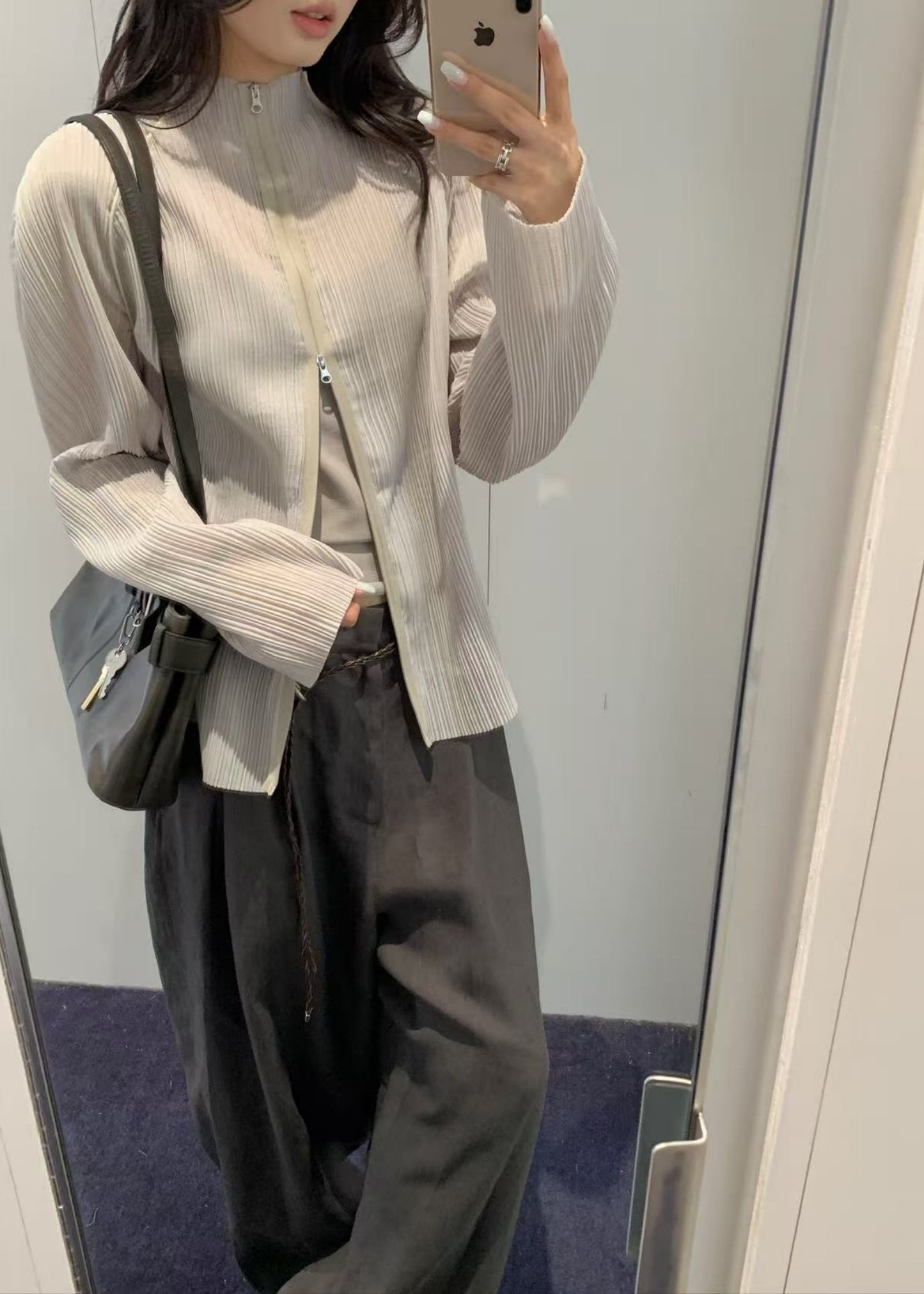 Pleats Zip Up Jumper