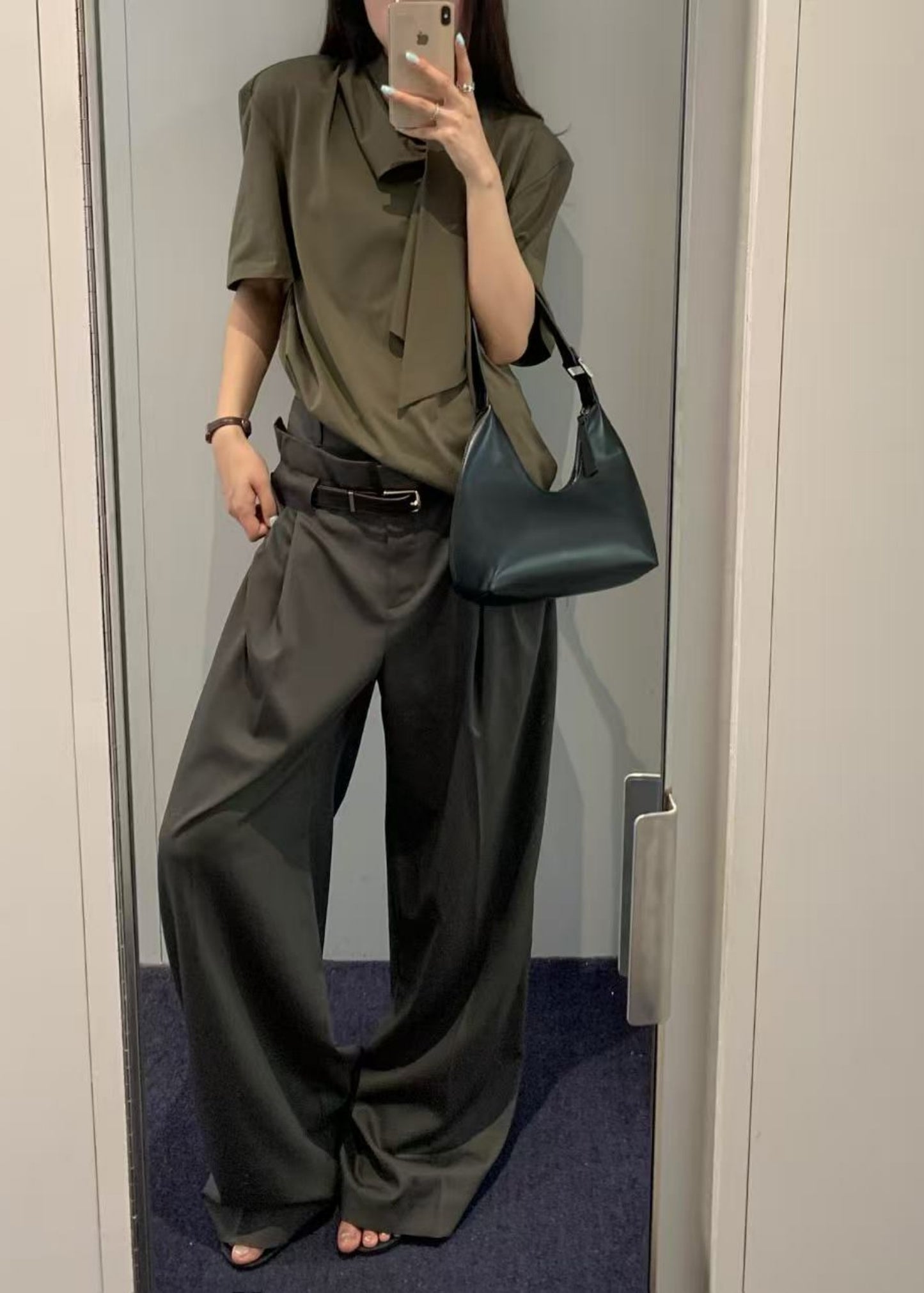 Loose-fit Belted Pants