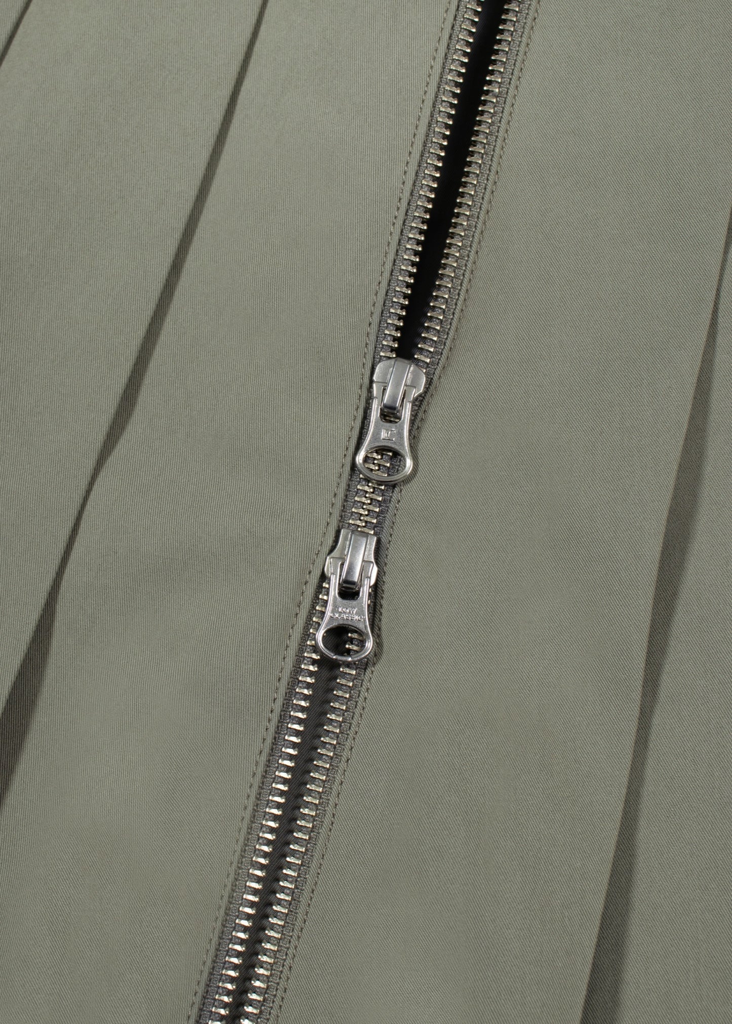 Pleated Zipper Skirt