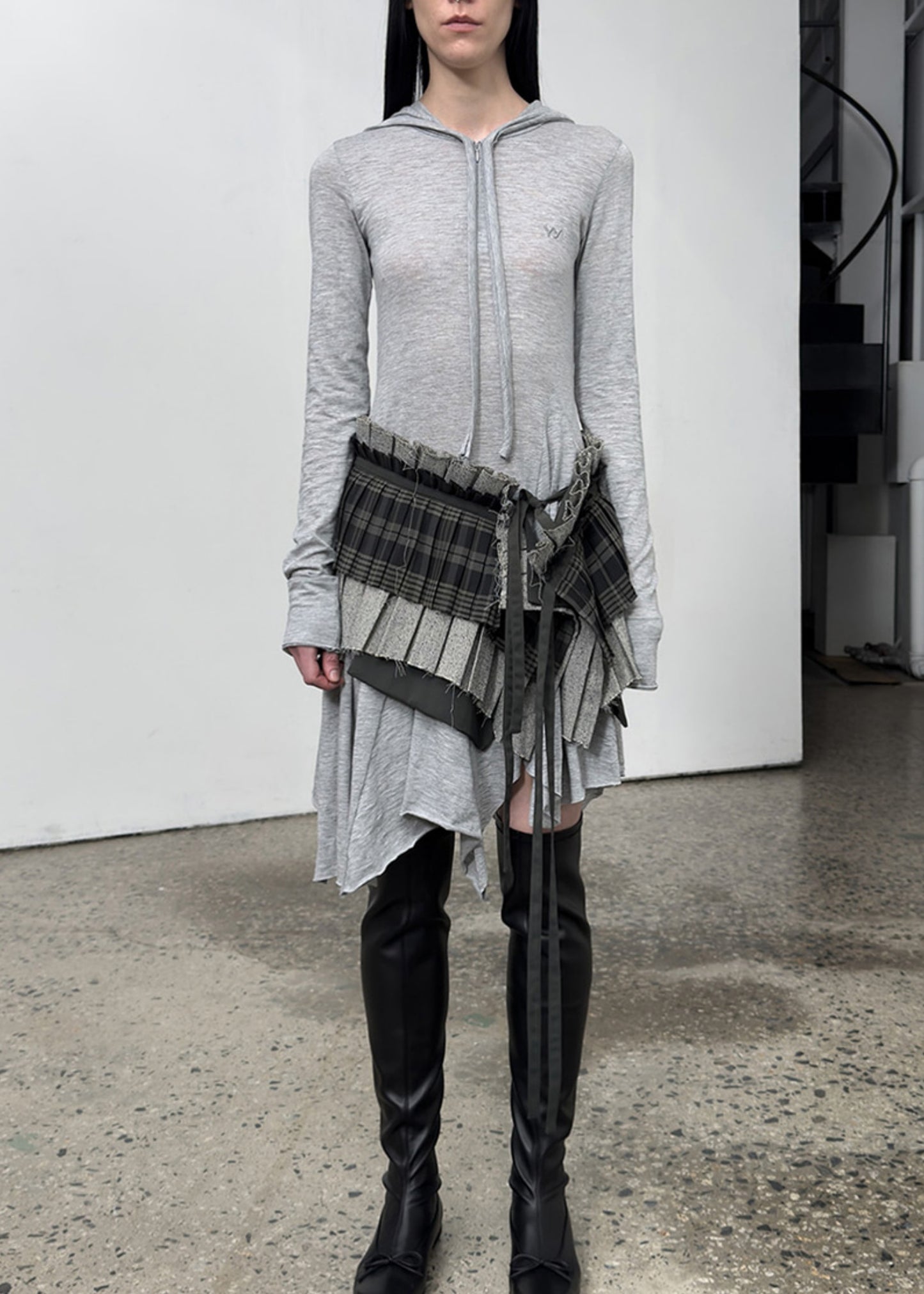 Pleats Layered Pocket Belt