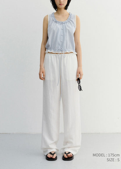 Frill Sleeveless Blouse