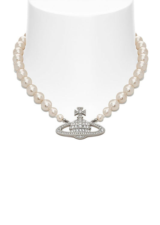 One Row Pearl Bas Relief Choker