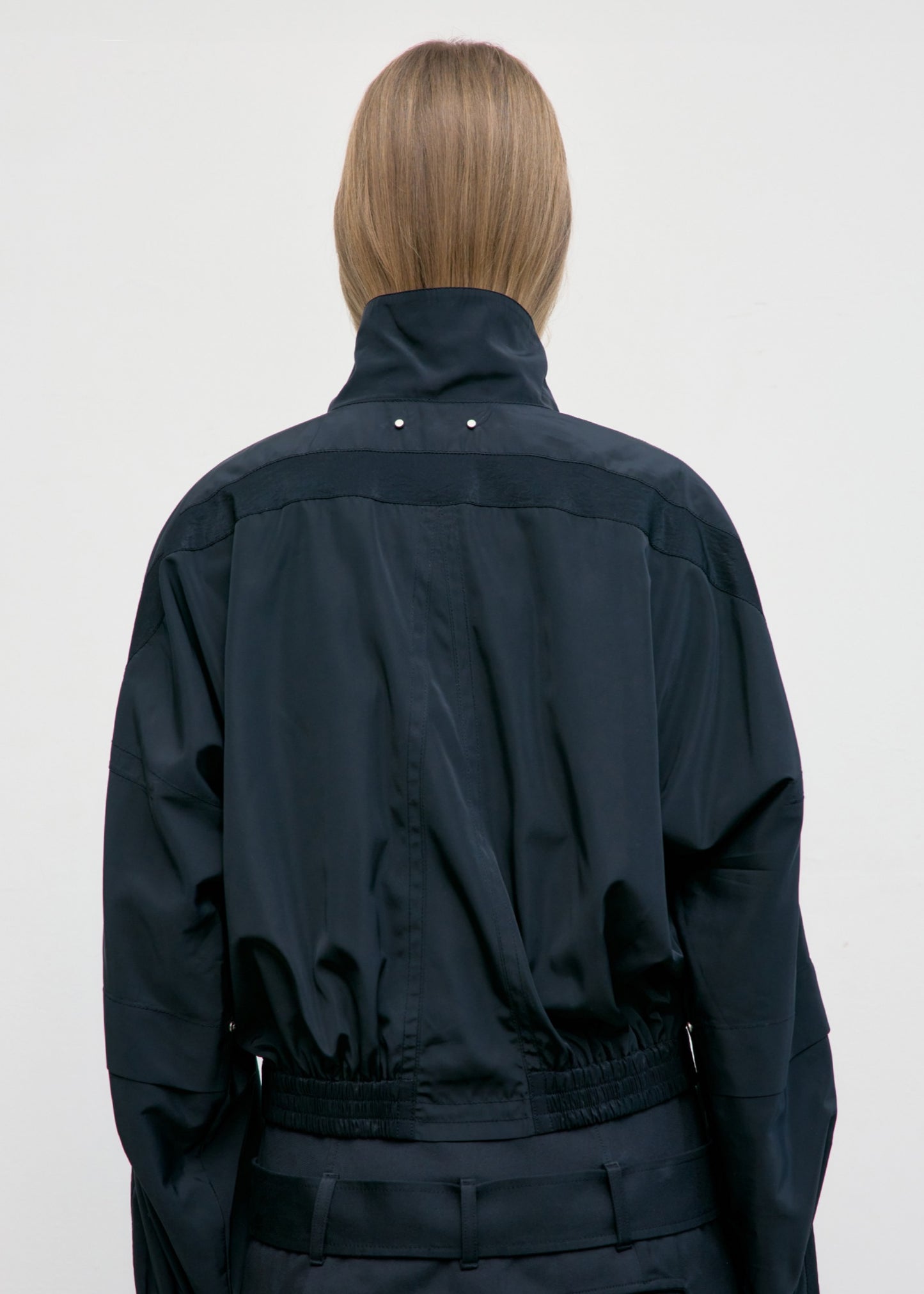 Contrast Zip-up Short Jacket