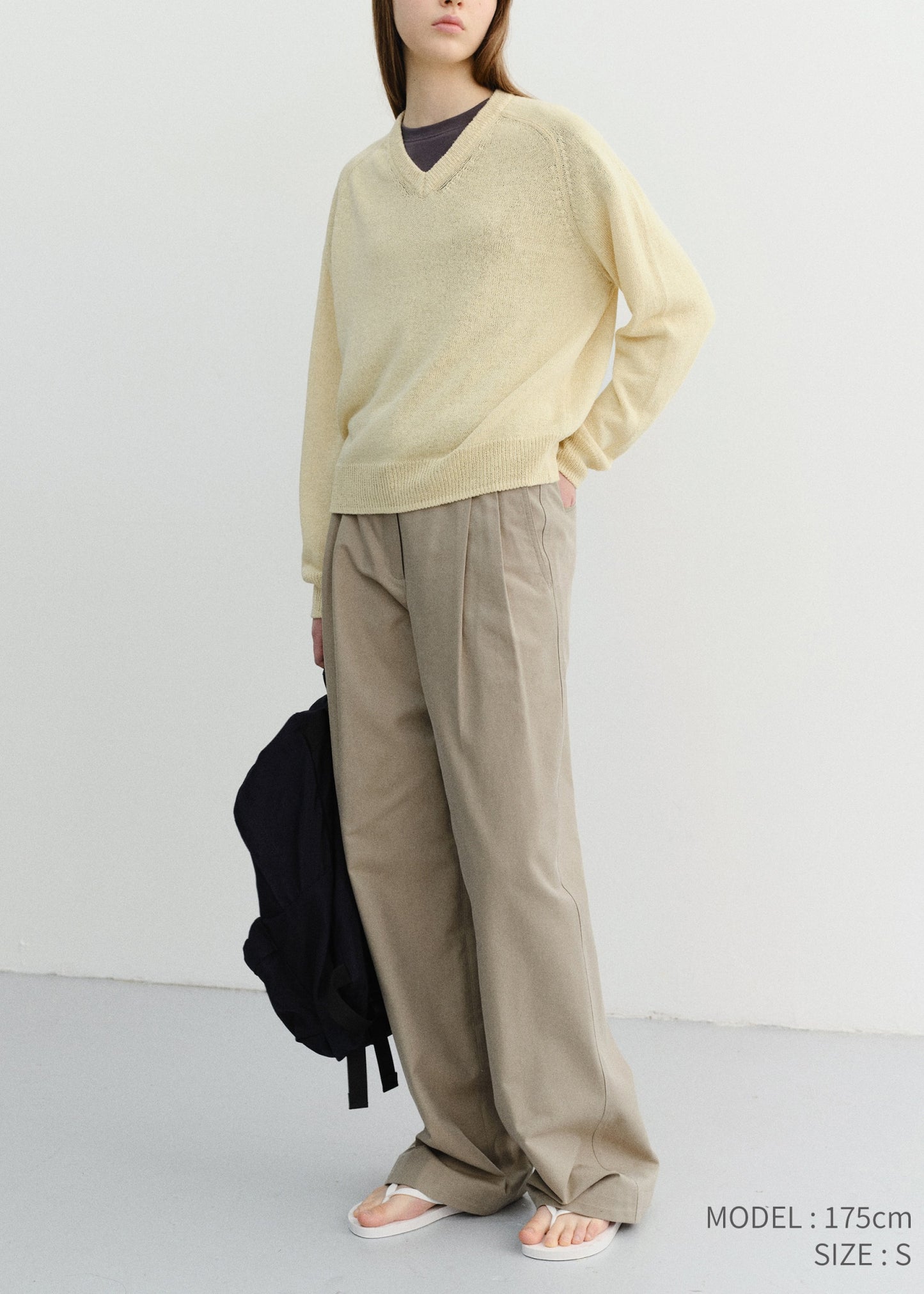 Unisex V-neck Sweater