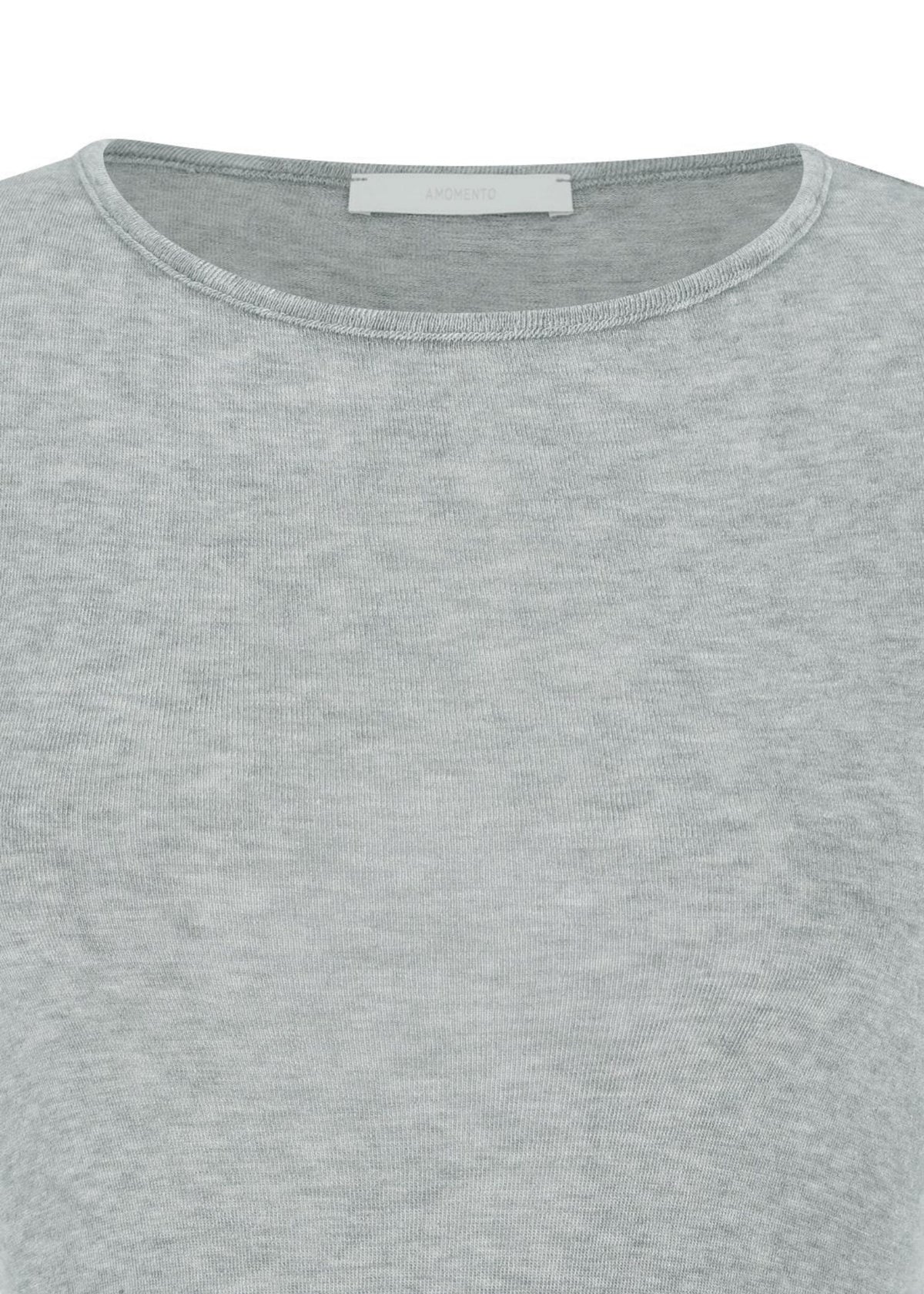 Round T-shirt
