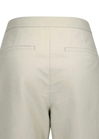 Curved Long Pants