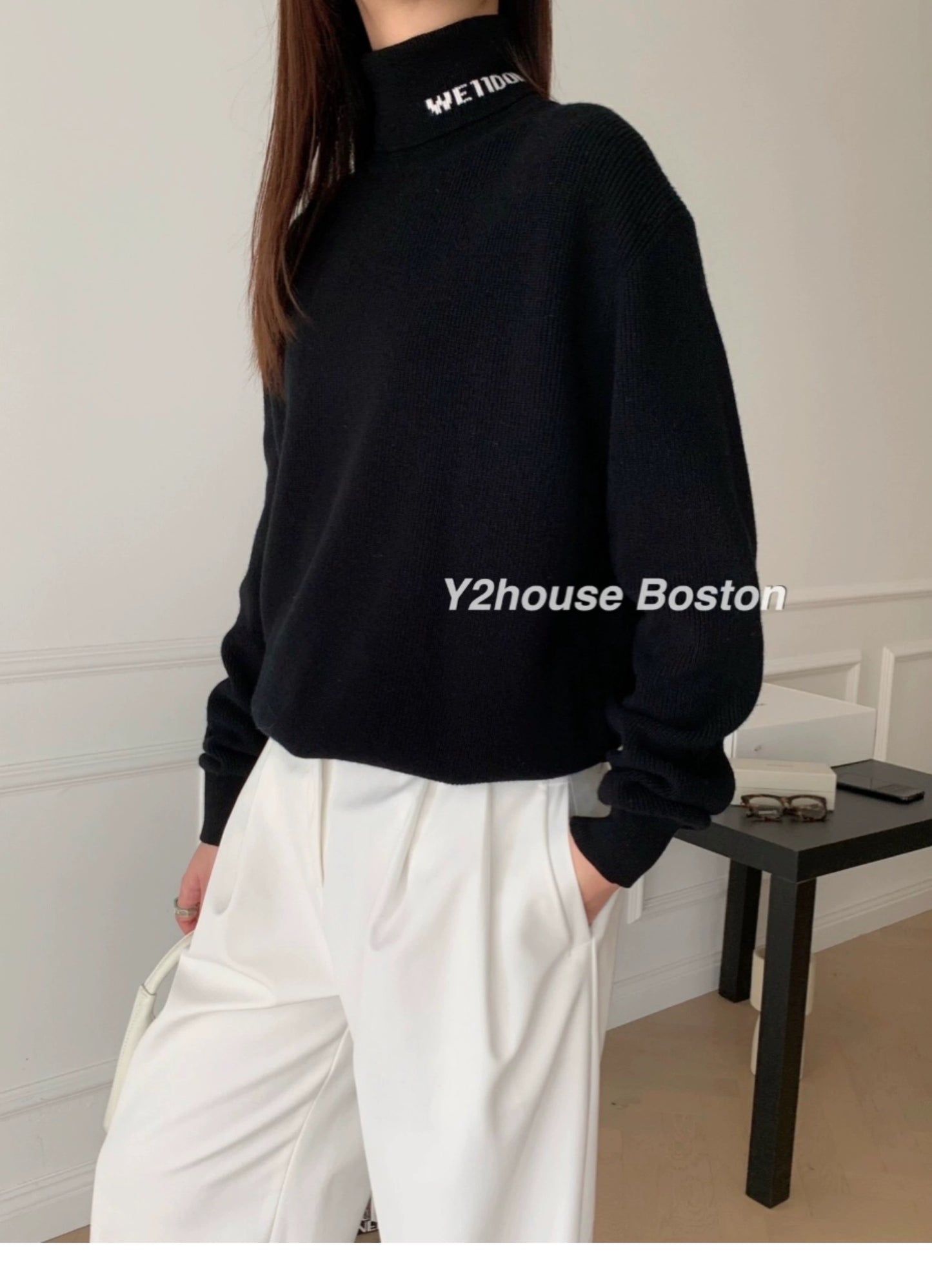 Knit Roll-neck Sweater