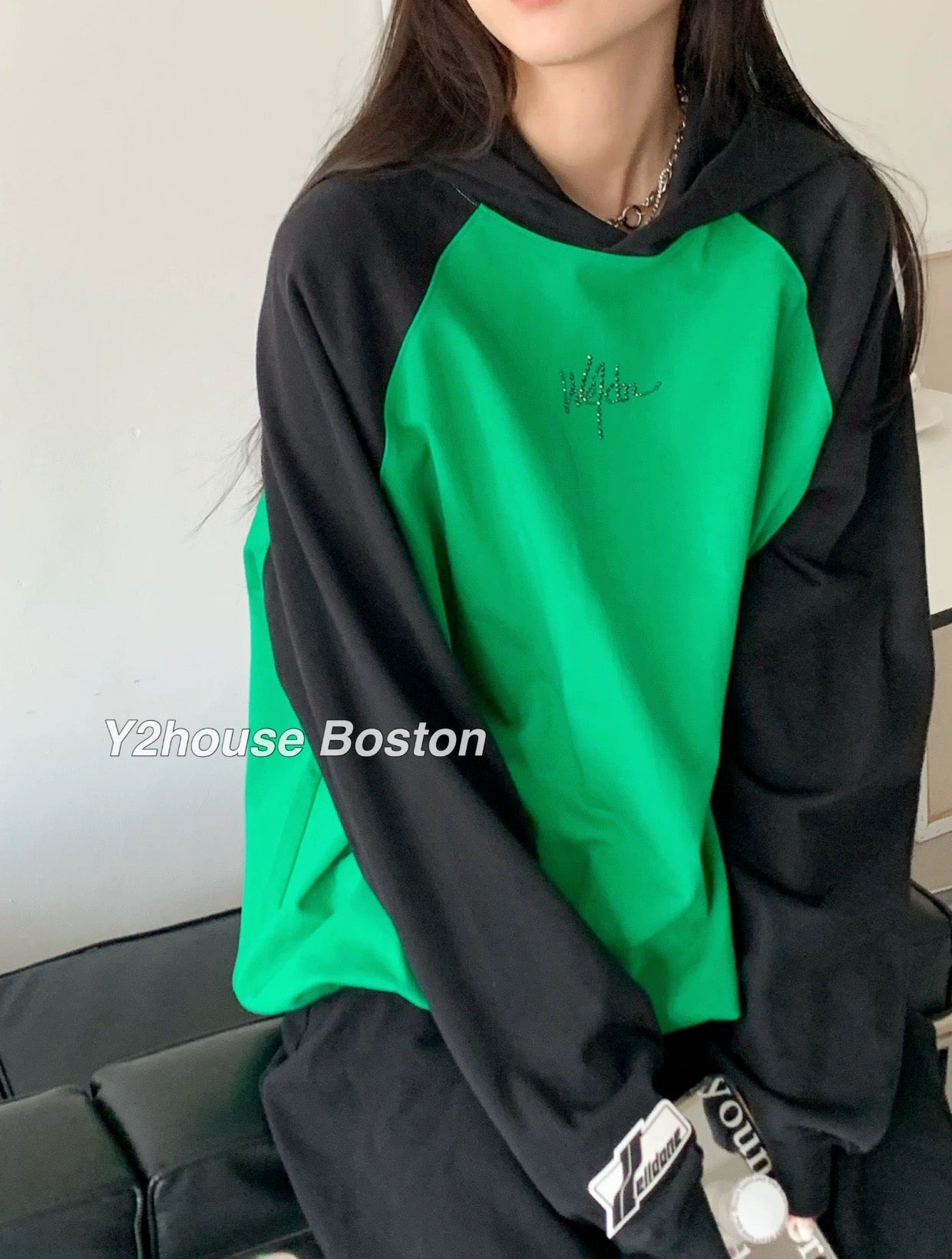 WD Logo Raglan Hoodie