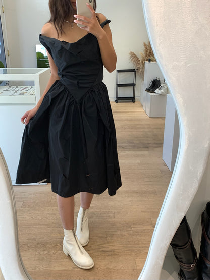 Sunday Dress With Cut-out Details