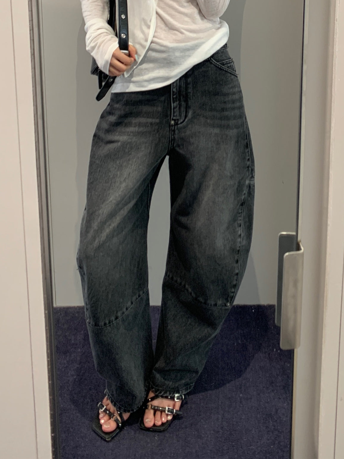 Balloon Fit Jeans