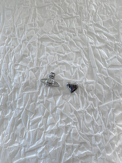 Leodaria Earrings