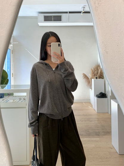 30 Hoodie Zip-up