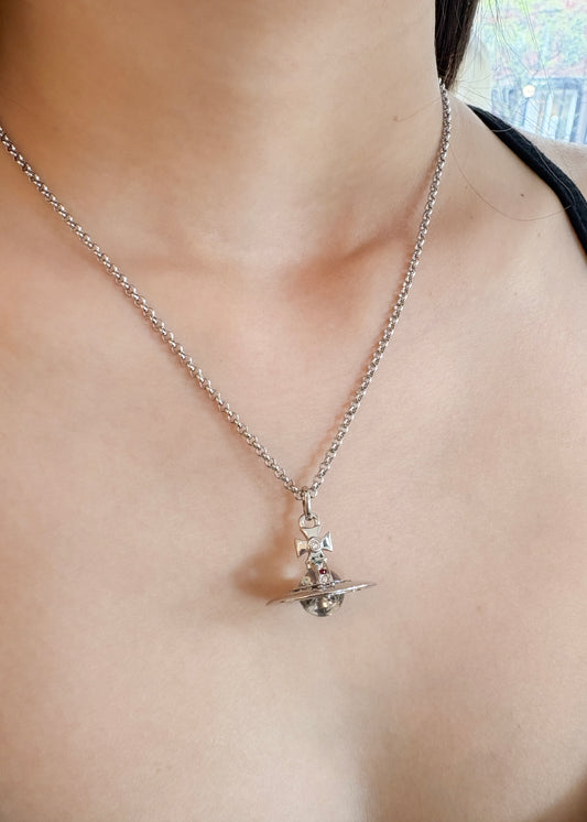 New Tiny Orb Pendant Necklace