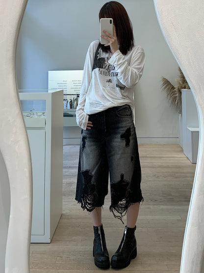 Destroyed Bermuda Jeans