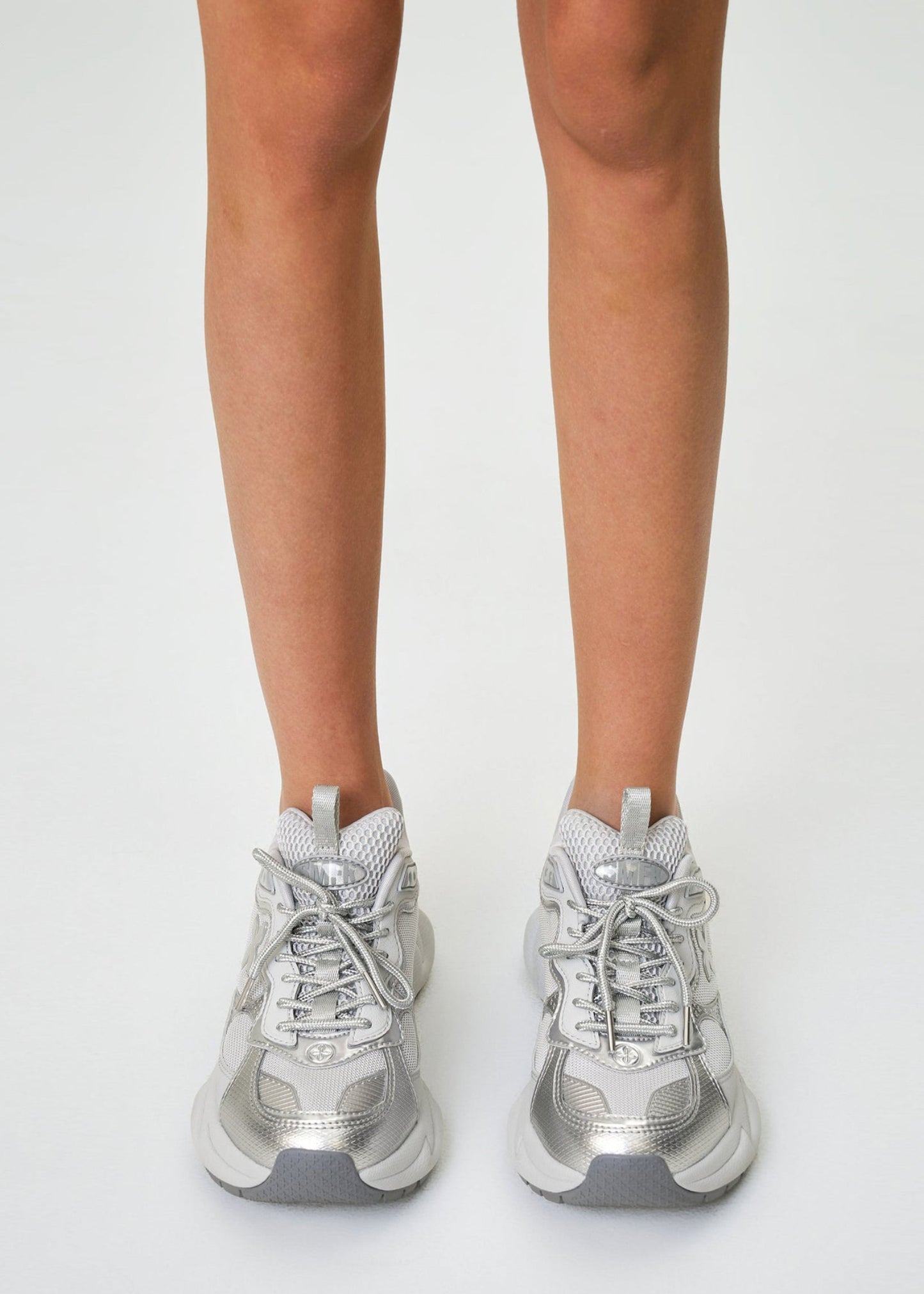 Compass Wave Retro Jogging Shoes