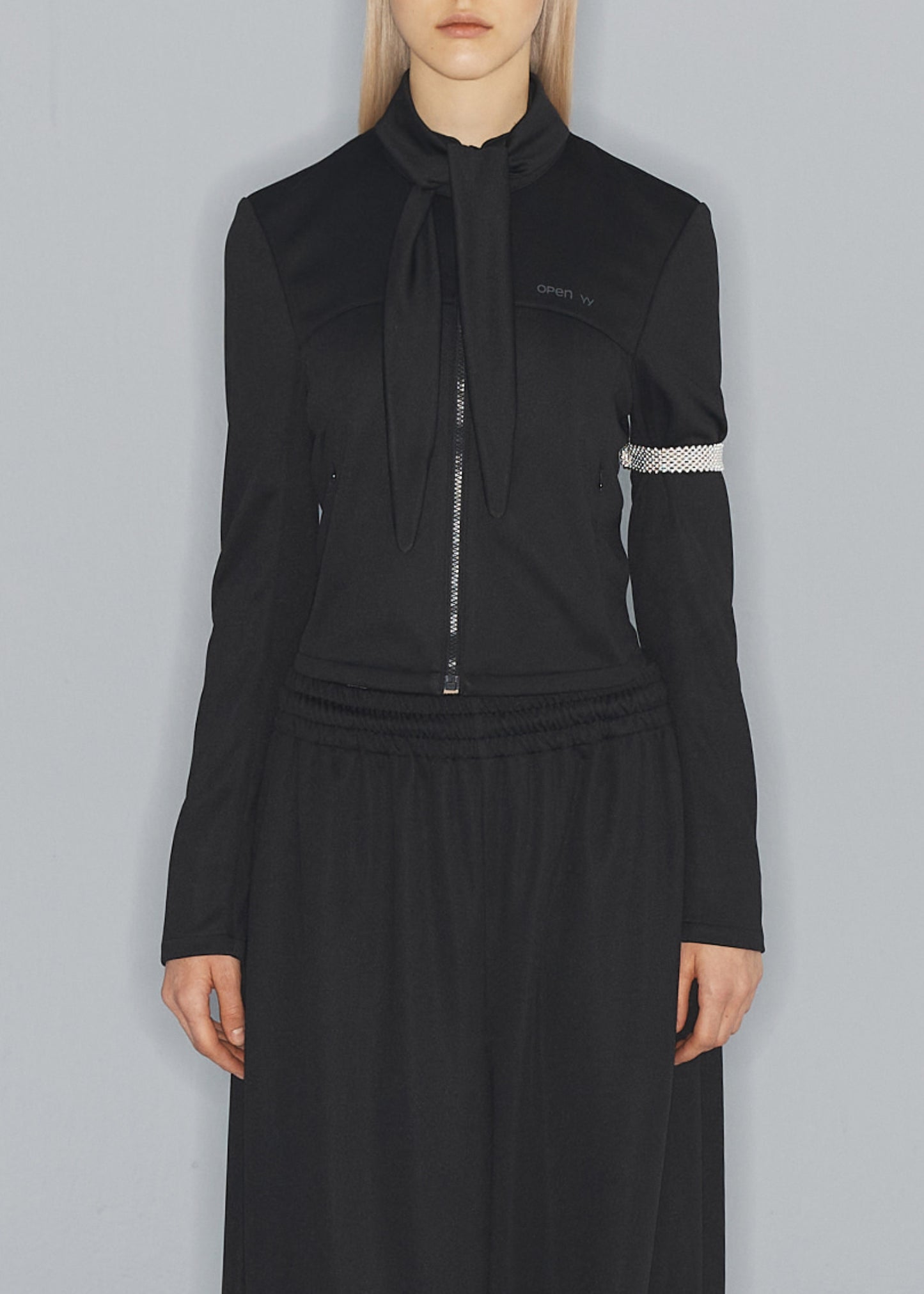 Tie Zip Training Jacket