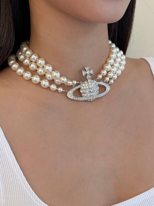 Three Row Pearl Bas Relief Choker
