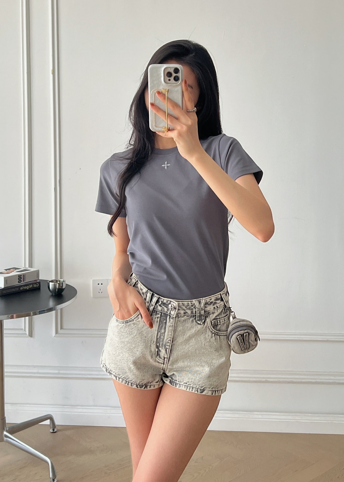 Compass Hug Slim Fit Tee