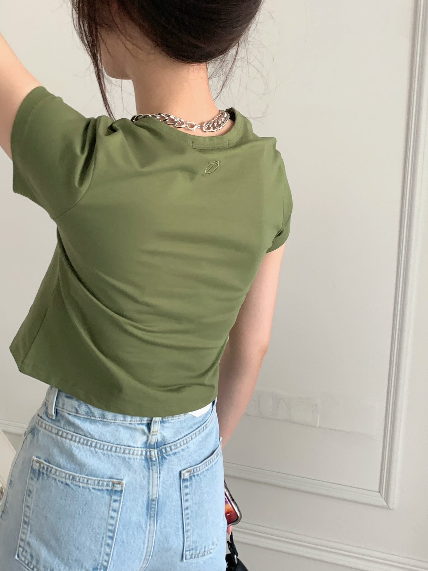 Embroidery T-shirt