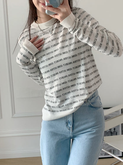 UNITED Lettering Knit Pullover