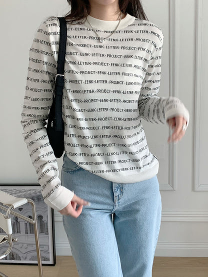 UNITED Lettering Knit Pullover