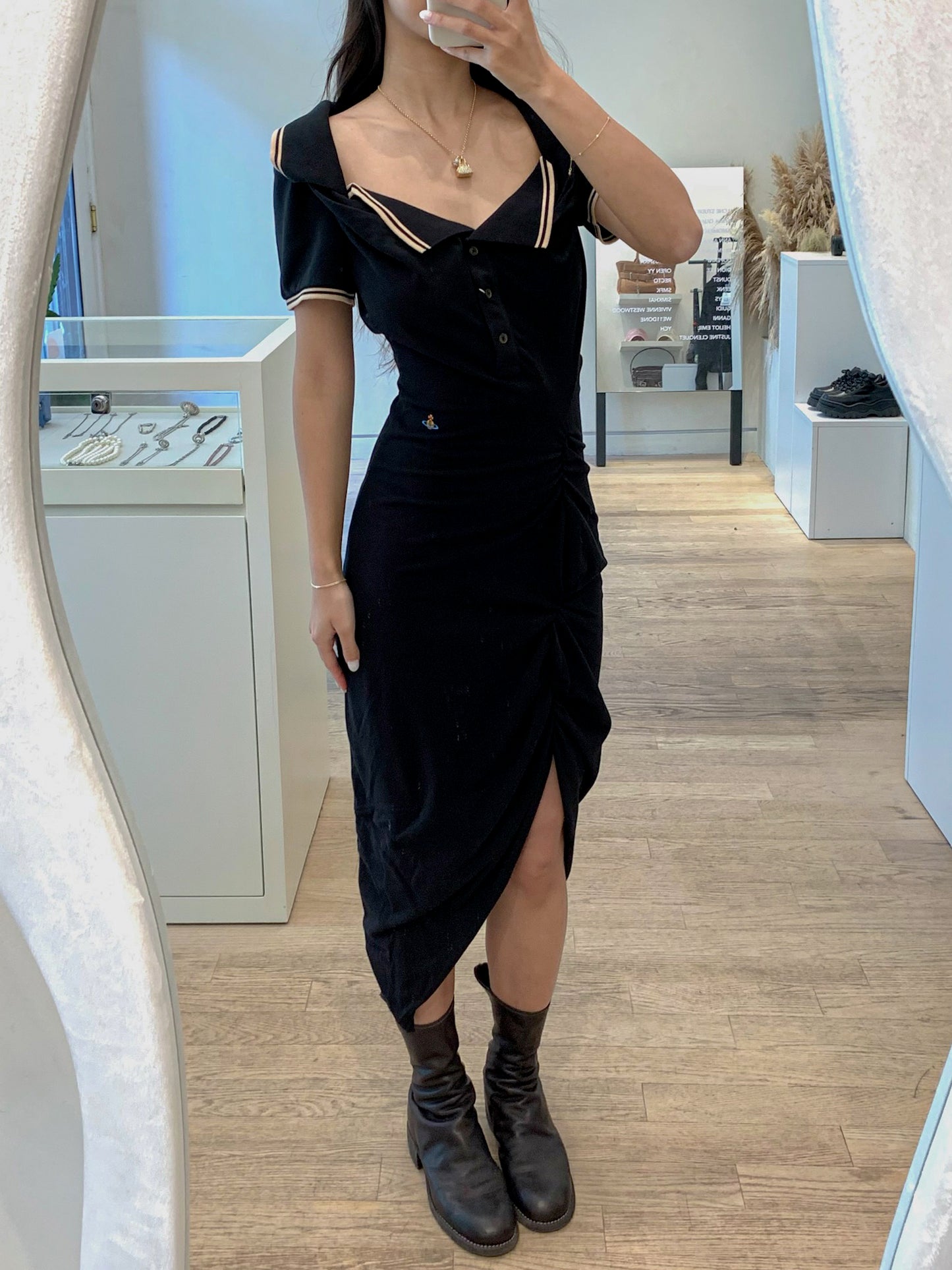 Long Monday Pulling Dress