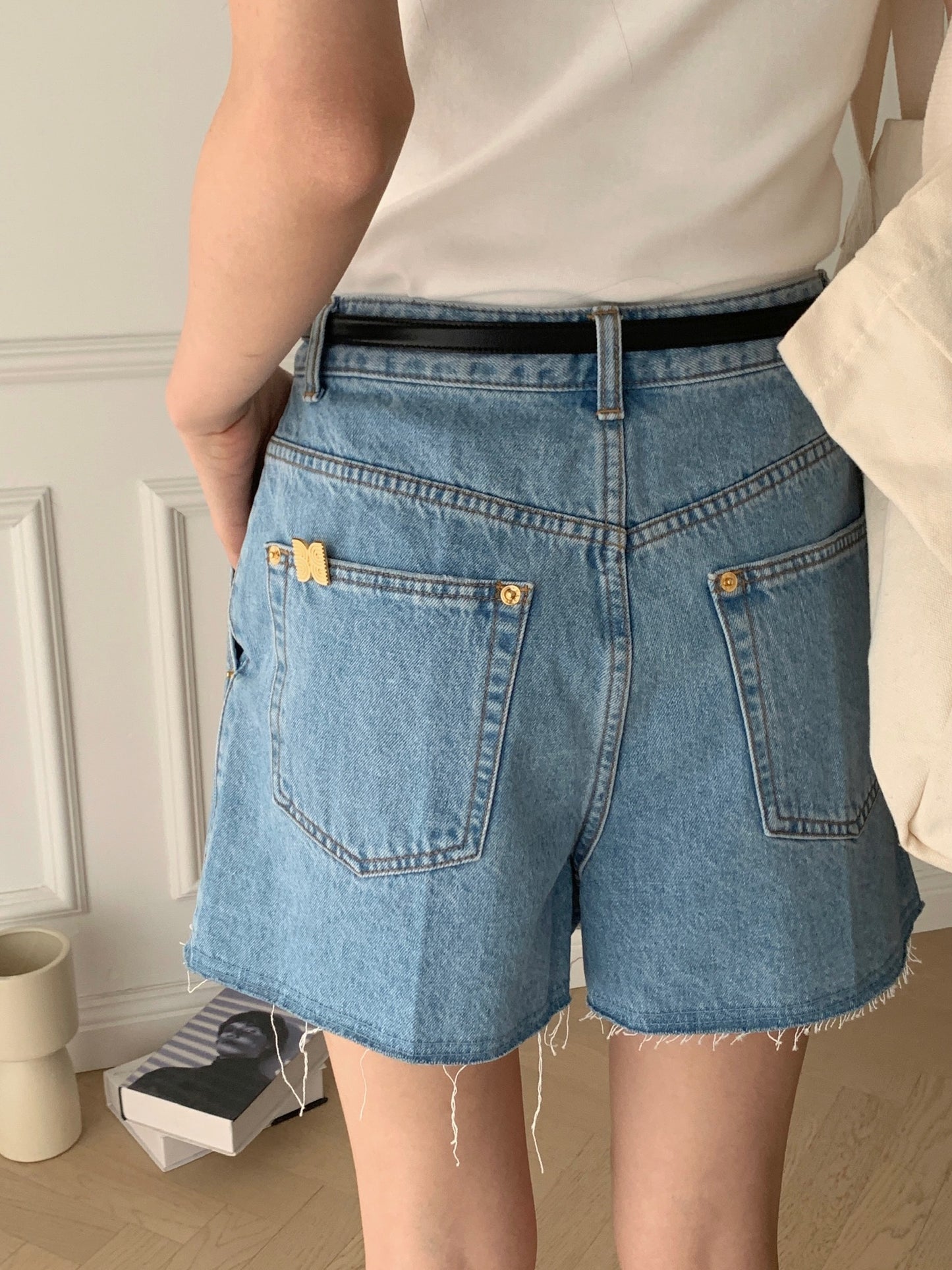 YECA Pleated Denim Shorts