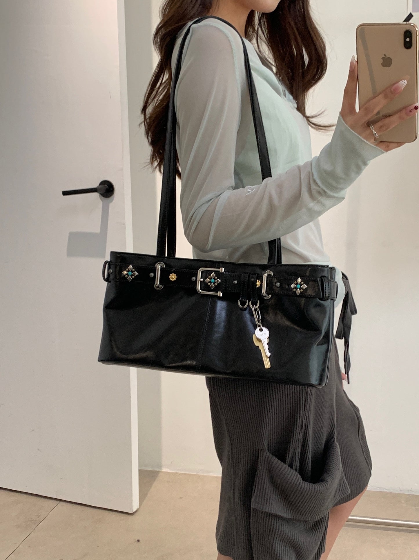 Gemstone Shoulder Brocle Bag