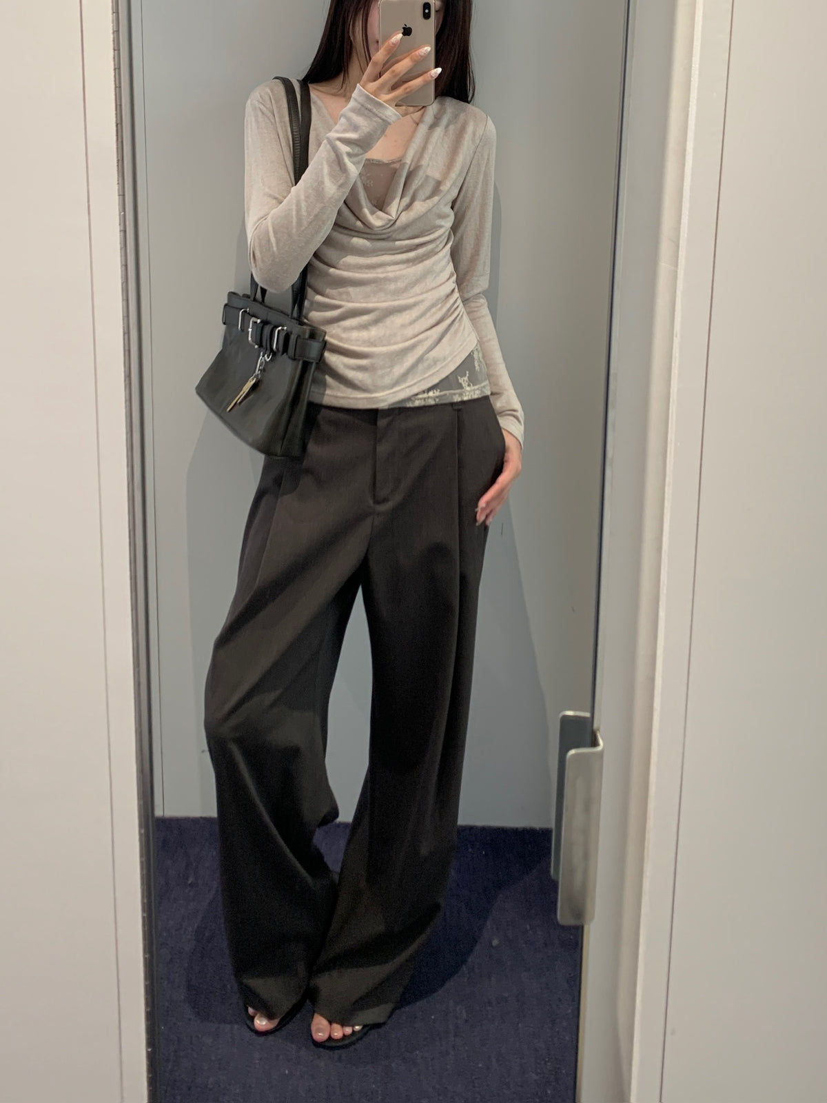 Drape Lace Long-sleeve