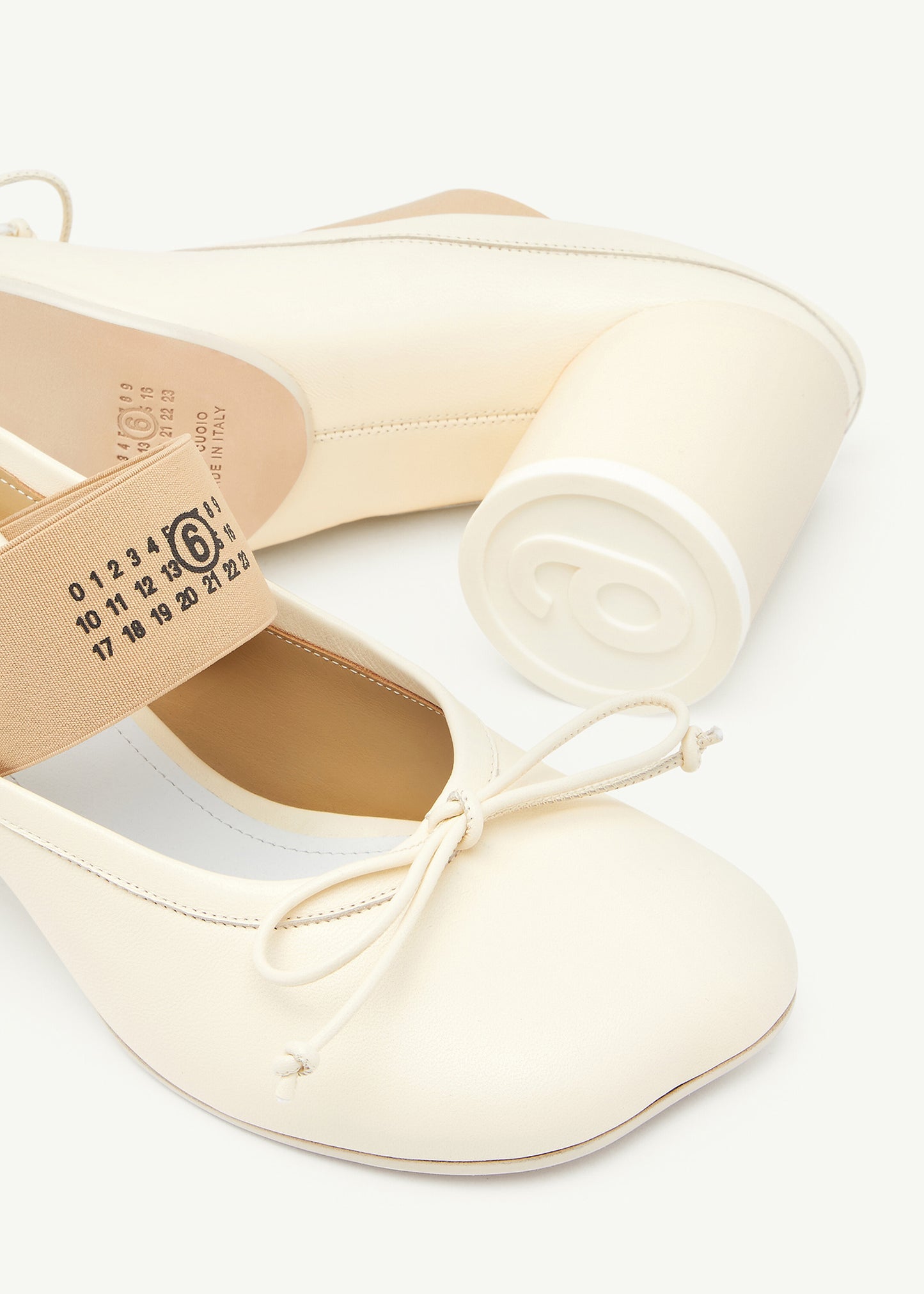 Anatomic Numeric Sandals