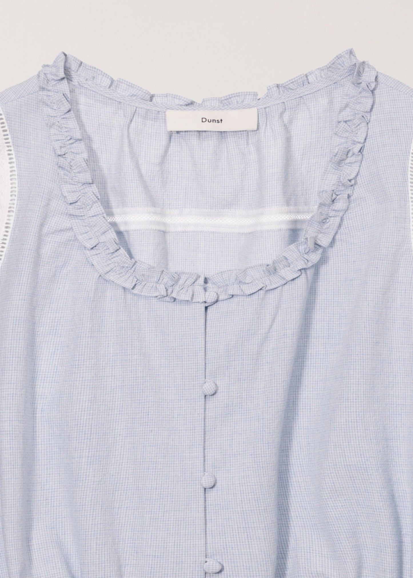 Frill Sleeveless Blouse