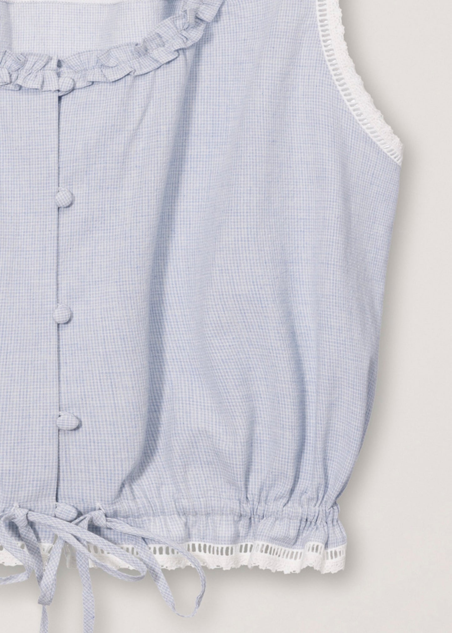 Frill Sleeveless Blouse