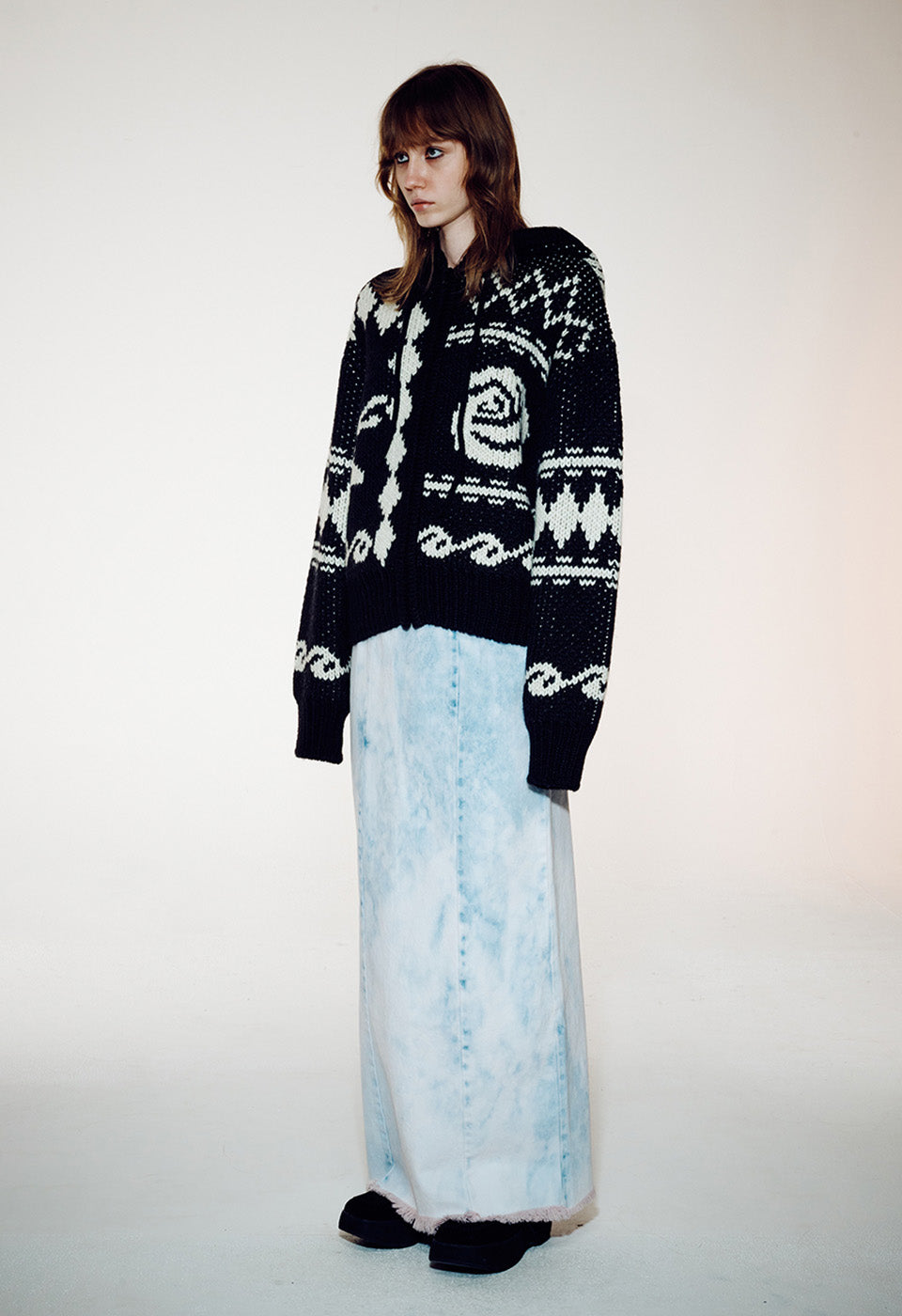 Rose & Deer Jacquard Knit Jacket